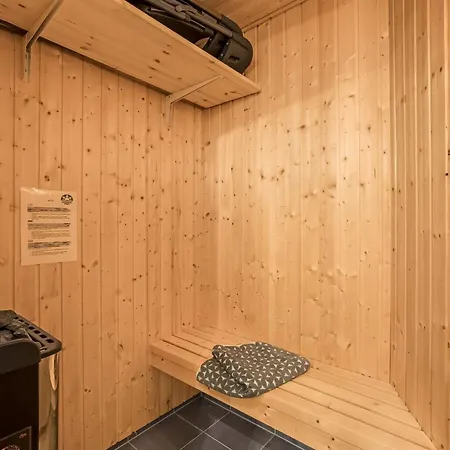 Annakarin - 1-2km From The Sea By Interhome